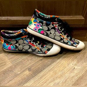 [EUC]Coach Zoe mid top tennis shoe